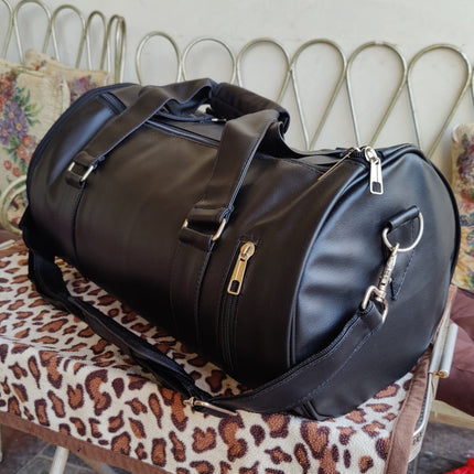 Tango Leather Duffle Bag With Shoe Compartment - Black