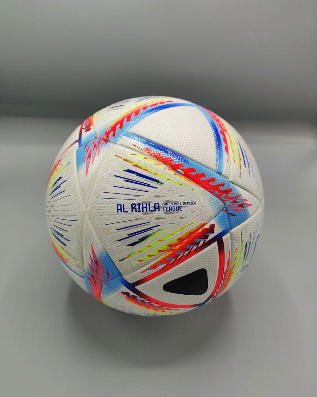 Al Rilha Adidas FIFA World Cup 2022 Al Rihla Training Football - Size 5 – Tango ...